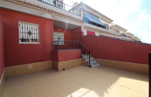 Maison mitoyenne - Vente - Aguas nuevas 1 - Torrevieja
