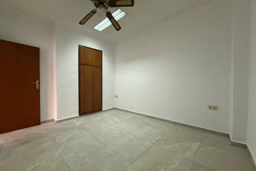 Verkauf - Erdgeschosswohnung - Playa de los locos - Torrevieja