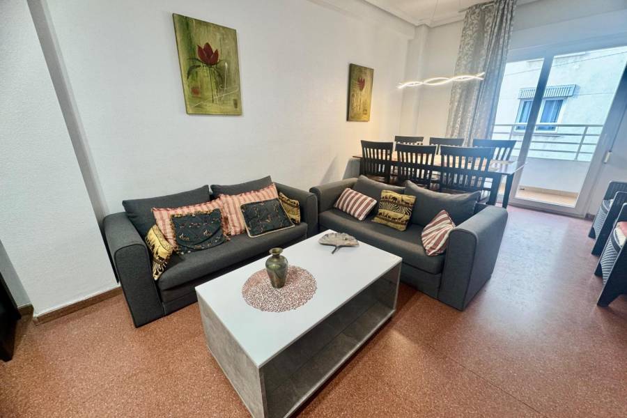 Sale - Apartment - Centro - Torrevieja