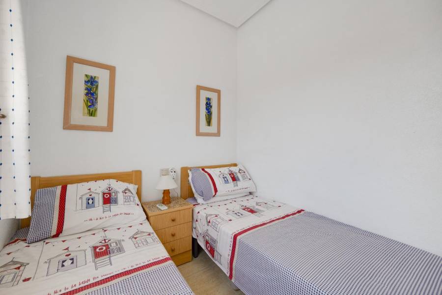 Venta - Bungalow Planta Alta - Aguas Nuevas - Torrevieja