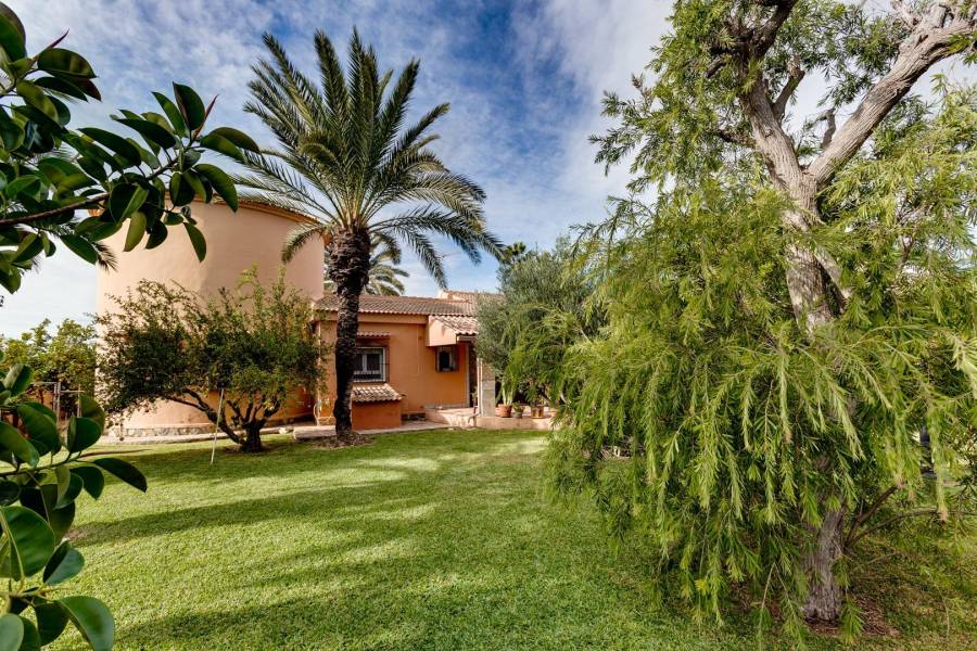 Venta - Villa de Lujo - San luis - Torrevieja