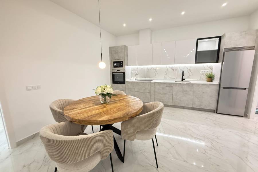 Venta - Apartamento - Centro - Torrevieja