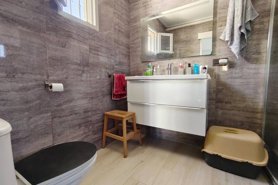 Venta - Chalet - Torreta florida - Torrevieja