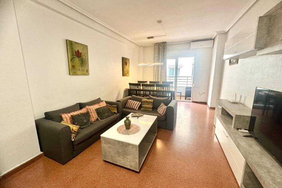 Sale - Apartment - Centro - Torrevieja