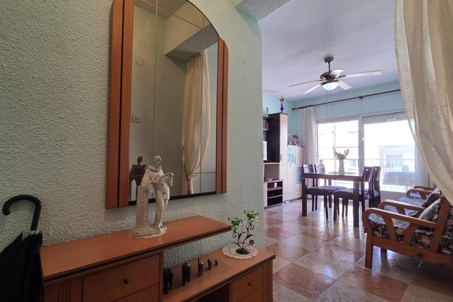 Venta - Apartamento - Estacion de autobuses - Torrevieja