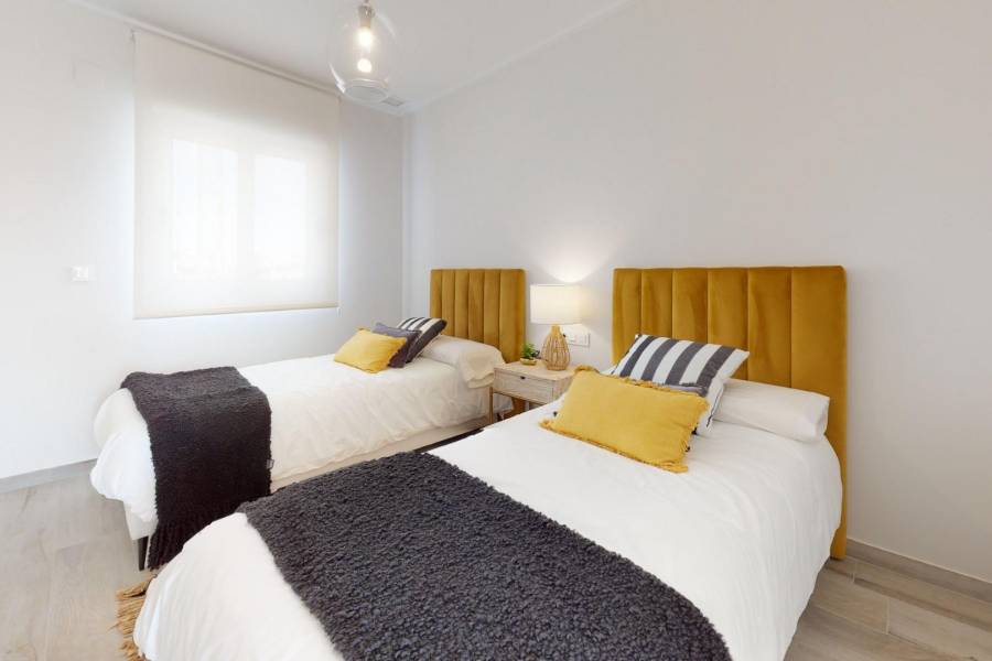 Venta - Adosado - Zona Pueblo - Pilar de la Horadada