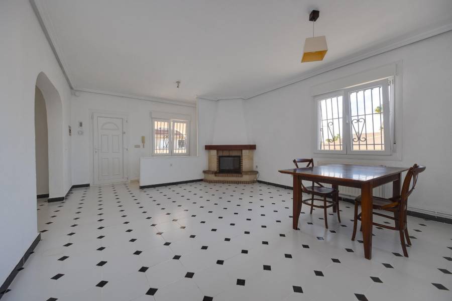 Venta - Pareado - La Siesta - El Salado - Torreta - Torrevieja