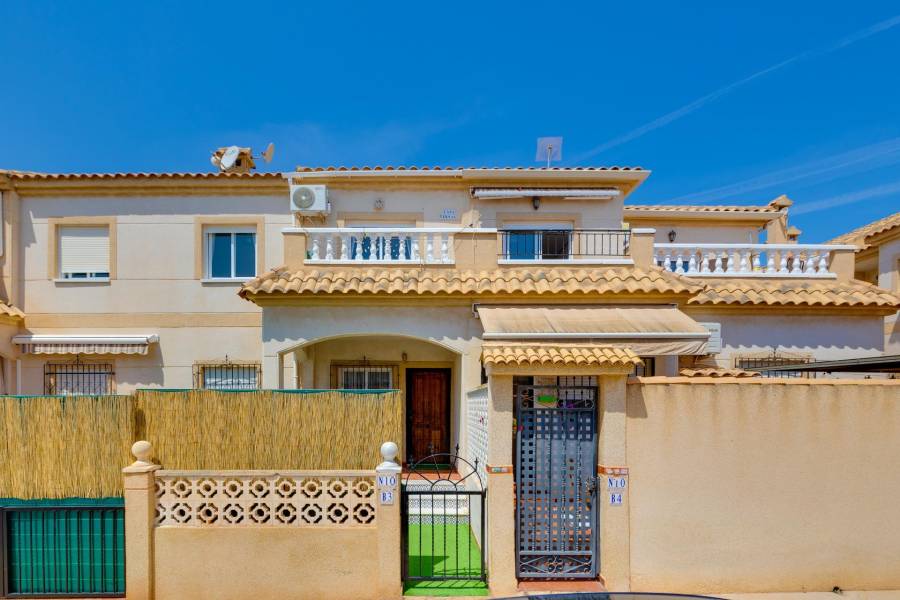 Venta - Bungalow Planta Alta - Aguas Nuevas - Torrevieja