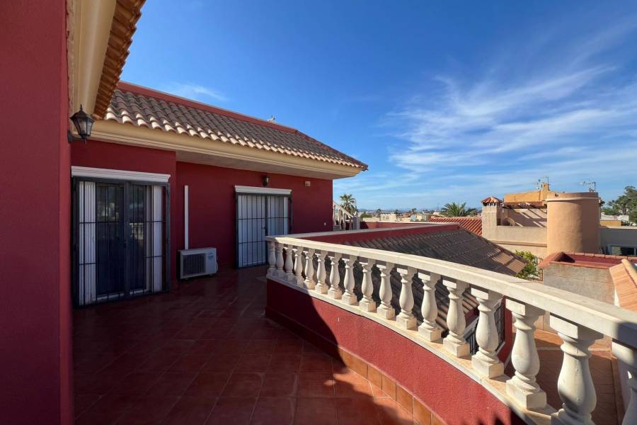 Försäljning - Villa - Torreta florida - Torrevieja