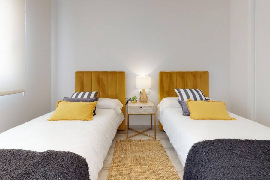 Venta - Adosado - Zona Pueblo - Pilar de la Horadada