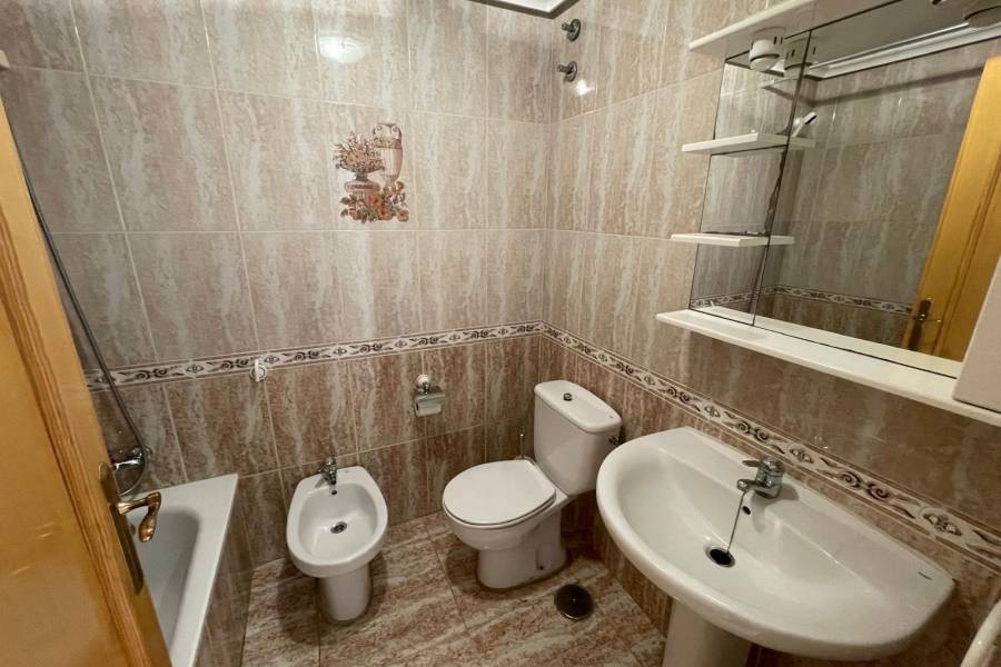 Venta - Apartamento - La Mata - Torrevieja