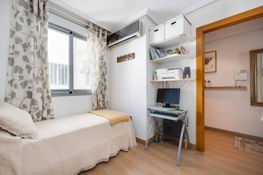 Sale - Penthouse - Centro - Torrevieja