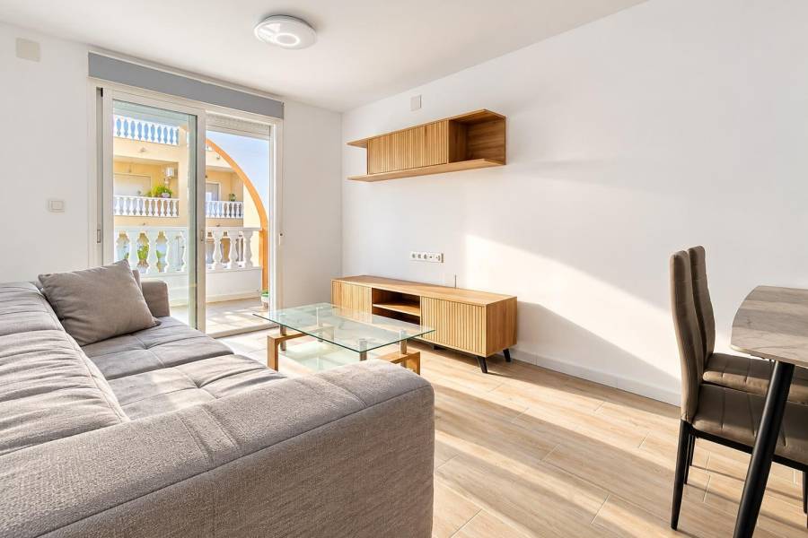 Sale - Apartment - Centro - Torrevieja