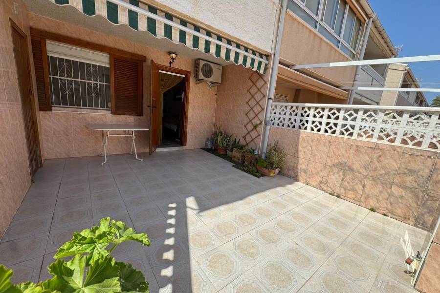 Venta - Bungalow Planta Baja - Playa de los Naufragos - Torrevieja