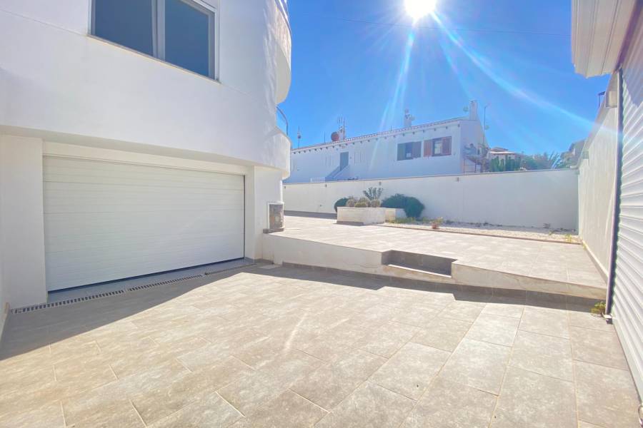 Venta - Villa de Lujo - Aldea del mar - Torrevieja
