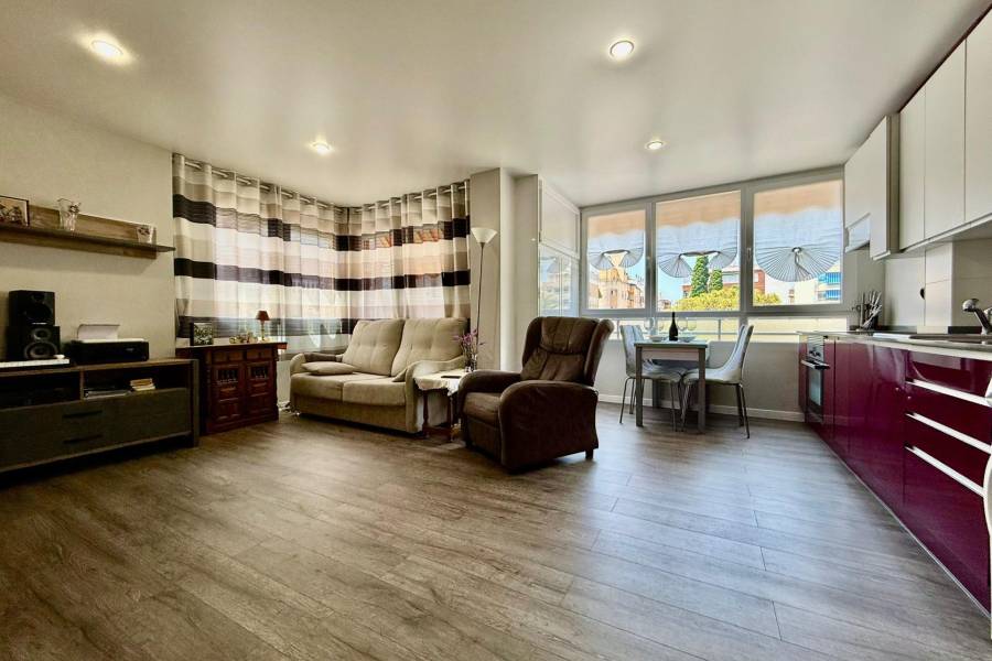 Venta - Apartamento - Playa del Cura - Torrevieja