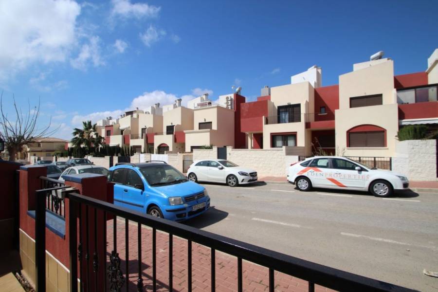 Verkauf - Reihenhaus - Aguas nuevas 1 - Torrevieja